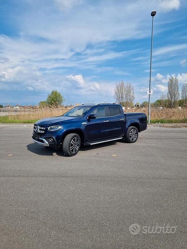 Usata Mercedes X350 258 CV (189 kW) 2019 Blu Pick-up