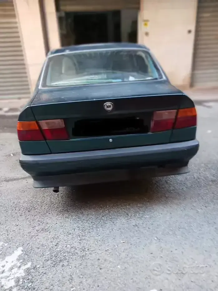 Usata Lancia Dedra 88 CV (64 kW) 1994 Verde Berlina