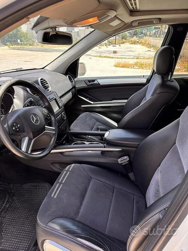 Bianco Usata 2010 Mercedes ML350 SUV | 9900 € (Ottimo prezzo) - Immagine 1/4