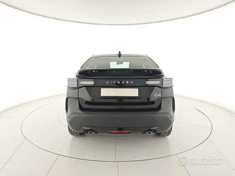 Usata Citroën C4 136 CV (100 kW) 2025 Nero SUV