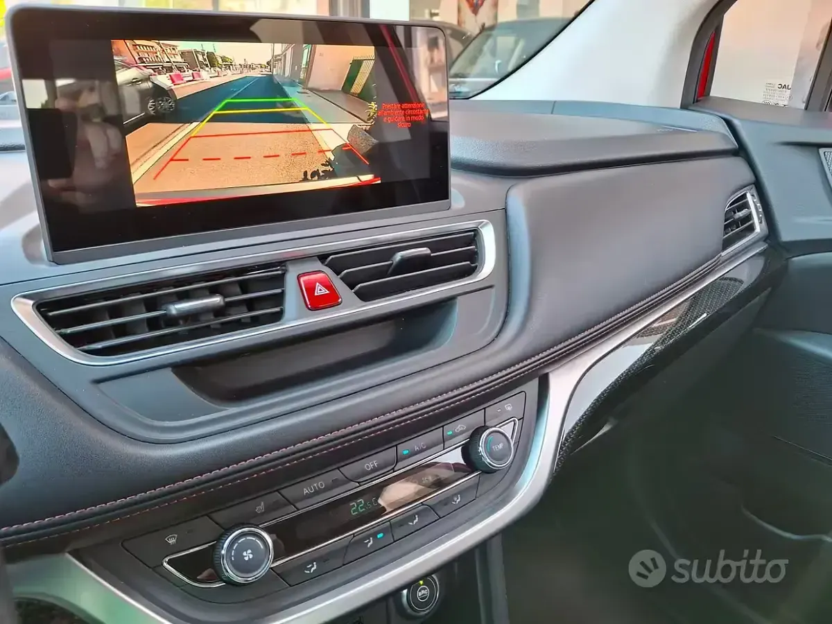 Usata DR DR 4.0 114 CV (83 kW) 2023 Rosso SUV