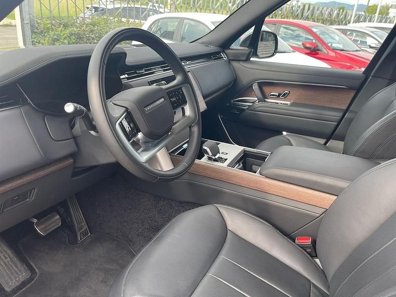 Usata Land Rover Range Rover HSE 249 CV (183 kW) 2025 Santorini black SUV
