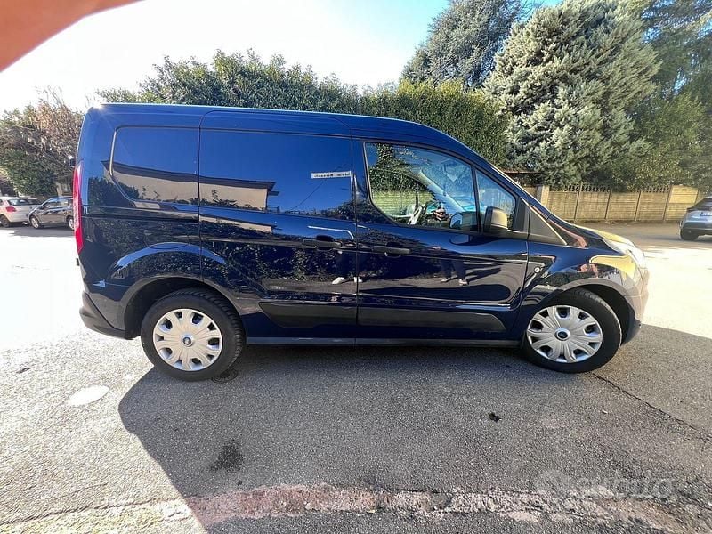Usata Ford Transit Connect Trend 120 CV (88 kW) 2021 Blu Monovolume