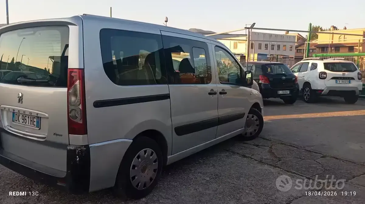 Usata Peugeot TePee Comfort 120 CV (88 kW) 2007 Grigio Monovolume