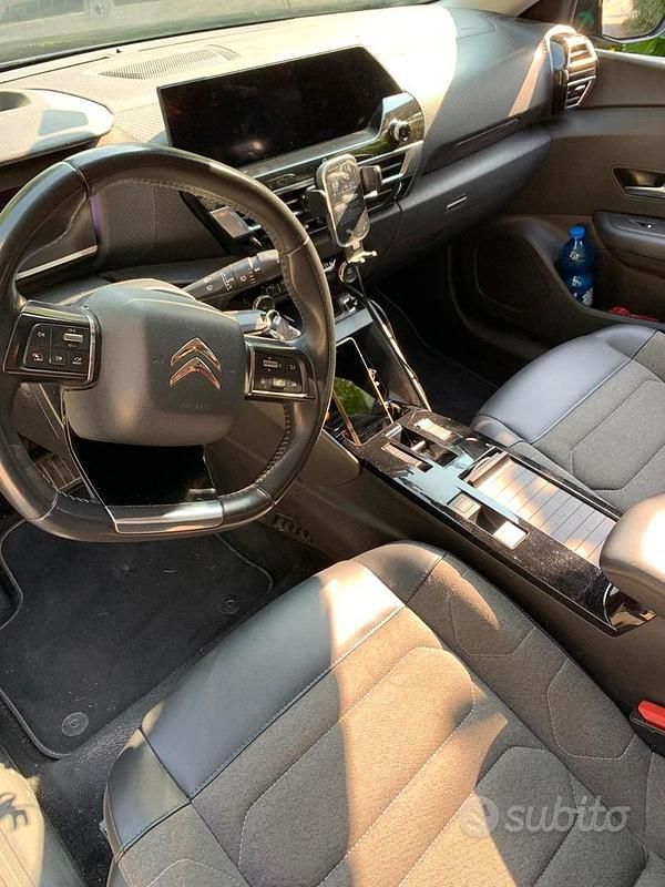 Usata Citroën e-C4 56 kW (77 CV) 2021 Nero Utilitaria