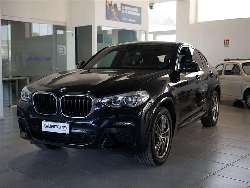 Usata BMW X4 M Sport 190 CV (139 kW) 2021 Nero / black SUV
