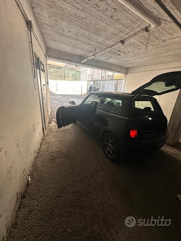 Nero Usata 2006 Mini Cooper Due volumi | 1800 € (Super prezzo) - Immagine 1/4
