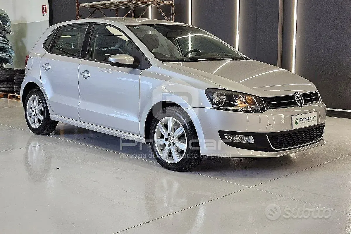 Usata VW Polo Highline 90 CV (66 kW) 2010 Grigio Utilitaria