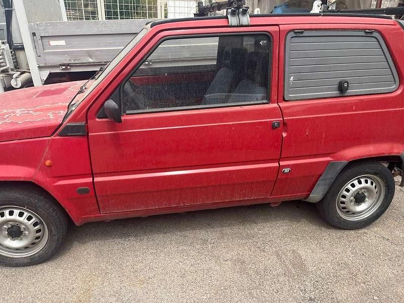 Usata Fiat Panda 54 CV (39 kW) 2002 Rosso Utilitaria