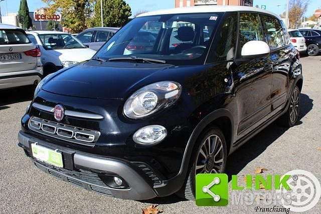 Nero Usata 2017 Fiat 500L Cross Monovolume | 8900 € (Buon prezzo) - Immagine 1/4