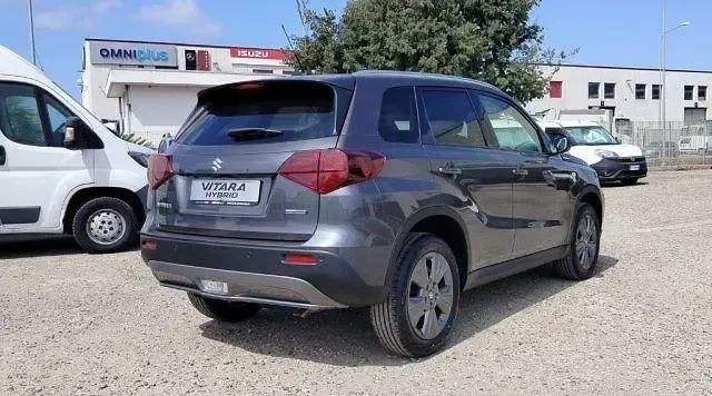 Nuova Suzuki Vitara Cool 110 CV (80 kW) 2026 Giallo SUV