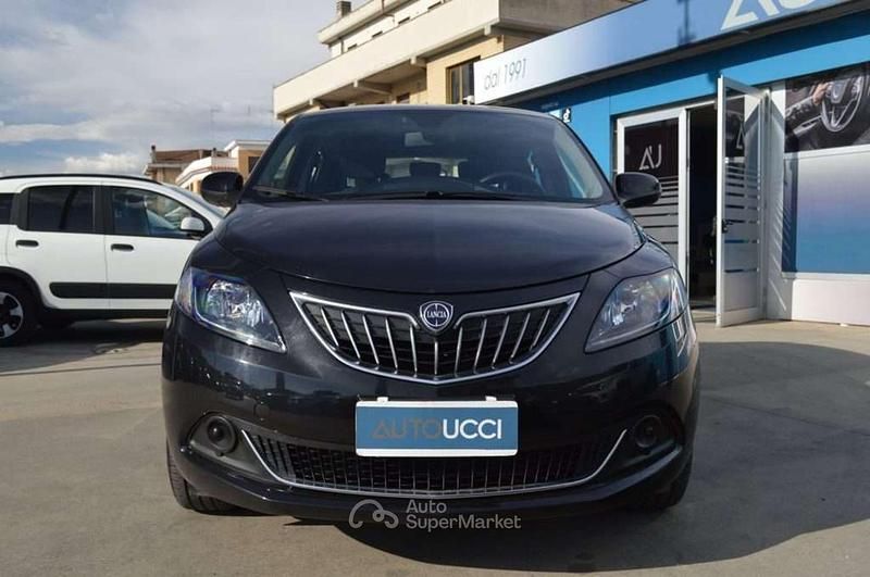 Usata Lancia Ypsilon S 69 CV (50 kW) 2024 Nero volcano Utilitaria