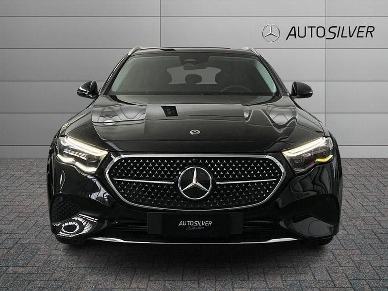 Usata Mercedes 220 Advanced Plus 197 CV (144 kW) 2024 Nero Station wagon