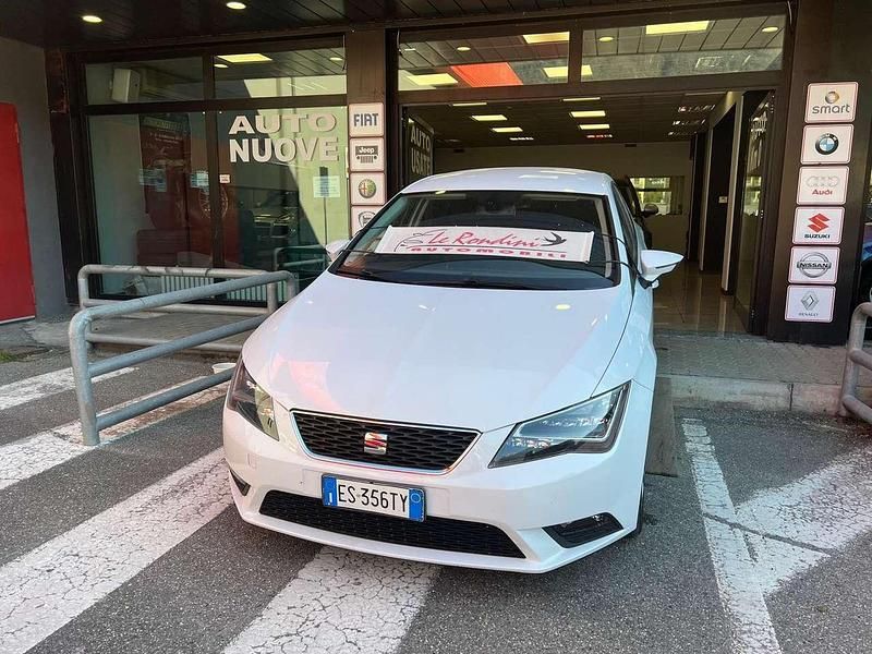 Usata Seat Leon SC Style 105 CV (77 kW) 2013 Bianco Utilitaria