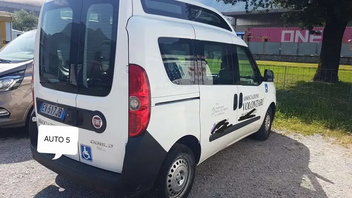 Usata Fiat Doblò 95 CV (69 kW) 2014 Other Monovolume