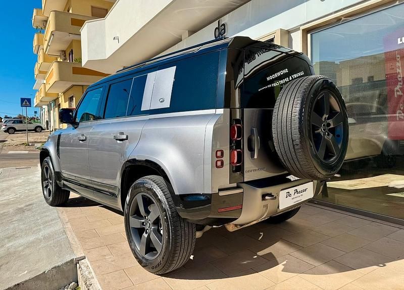 Usata Land Rover Defender HSE Dynamic 248 CV (182 kW) 2023 Grigio SUV