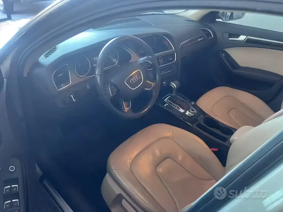 Usado Audi A4 S-Line 177 CV (130 kW) 2014 Gris Familiar