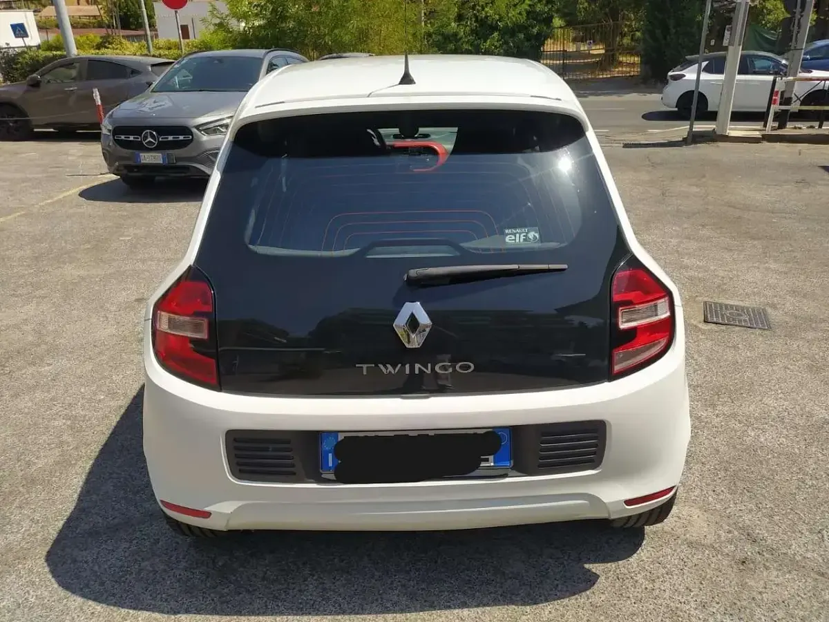 Usata Renault Twingo Intens 90 CV (66 kW) 2015 Bianco Utilitaria