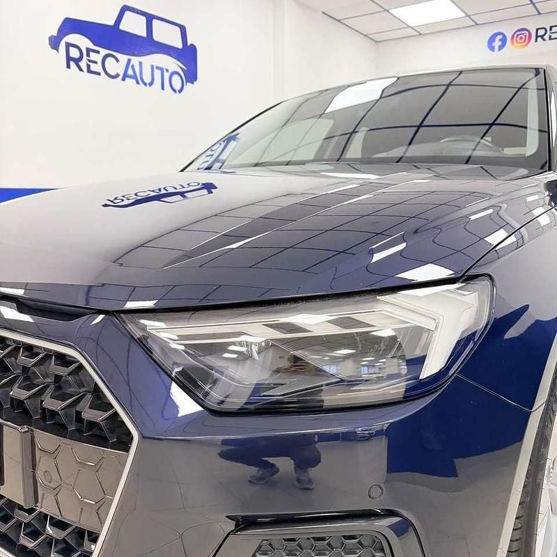Usata Audi A1 Sportback Ambiente 116 CV (85 kW) 2020 Blu/azzurro Utilitaria