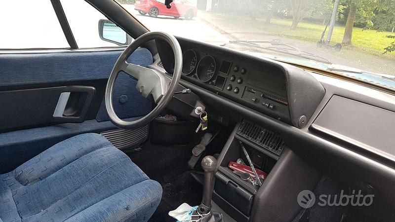 Usata Lancia Gamma 115 CV (84 kW) 1980 Blu Coupé