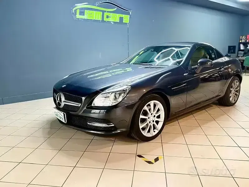 Gebraucht Mercedes SLK200 AMG Edition 1 184 PS (135 kW) 2011 Cabrio