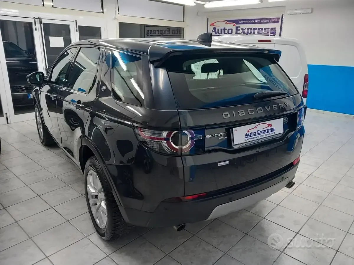 Usata Land Rover Discovery 4 150 CV (110 kW) 2016 Verde SUV