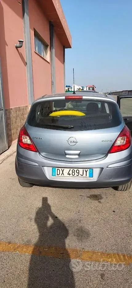 Usata Opel Corsa 75 CV (55 kW) 2009 Grigio Utilitaria