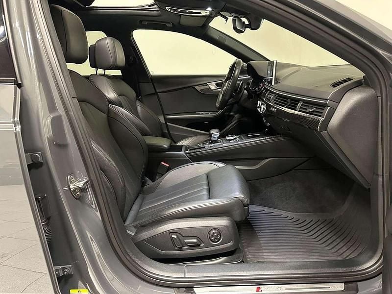 Usata Audi RS4 Comfort 450 CV (330 kW) 2018 Grigio Station wagon