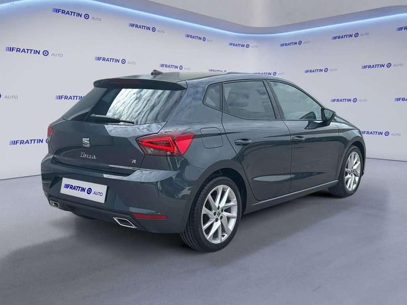 Usata Seat Ibiza FR 95 CV (69 kW) 2024 Grigio scuro Utilitaria