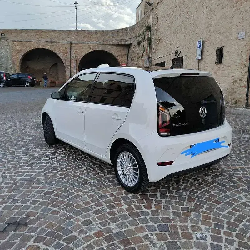 Usata VW up! Move 68 CV (50 kW) 2019 Utilitaria