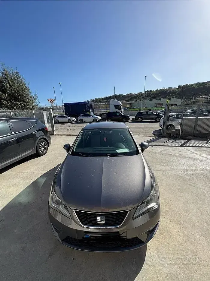 Usata Seat Ibiza 75 CV (55 kW) 2016 Grigio Berlina