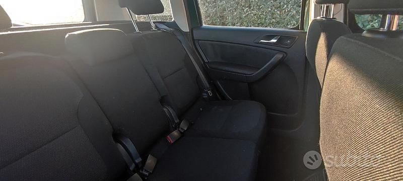 Usata Skoda Yeti Active 105 CV (77 kW) 2010 Verde SUV