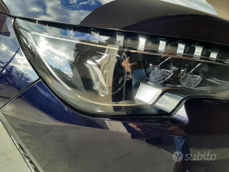 Usata Peugeot 308 116 CV (85 kW) 2015 Blu Berlina