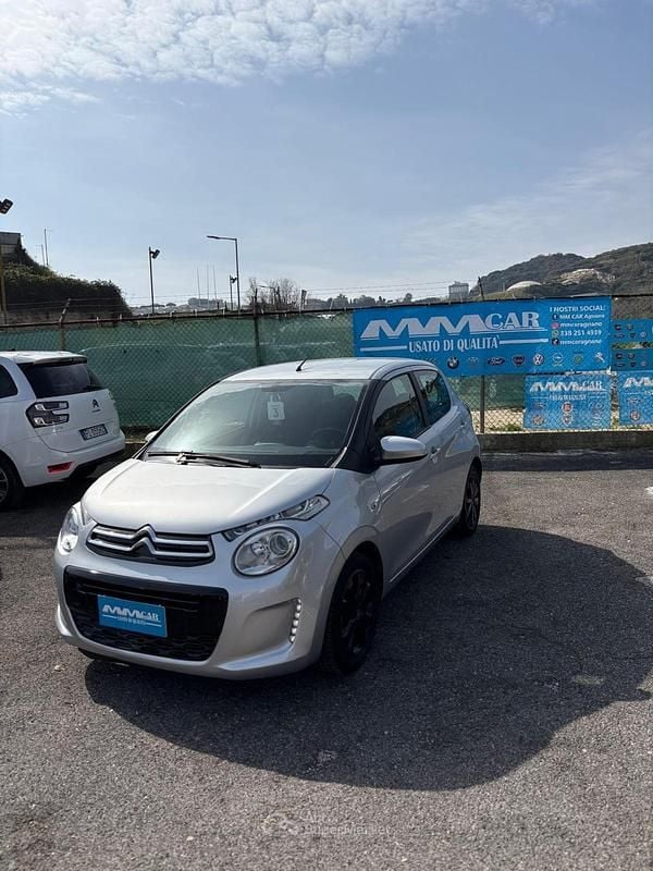 Usata Citroën C1 Shine 72 CV (52 kW) 2021 Gray Utilitaria