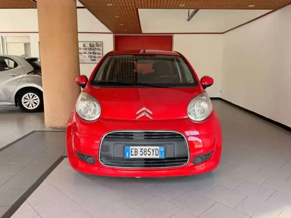 Usata Citroën C1 68 CV (50 kW) 2010 Rosso Utilitaria