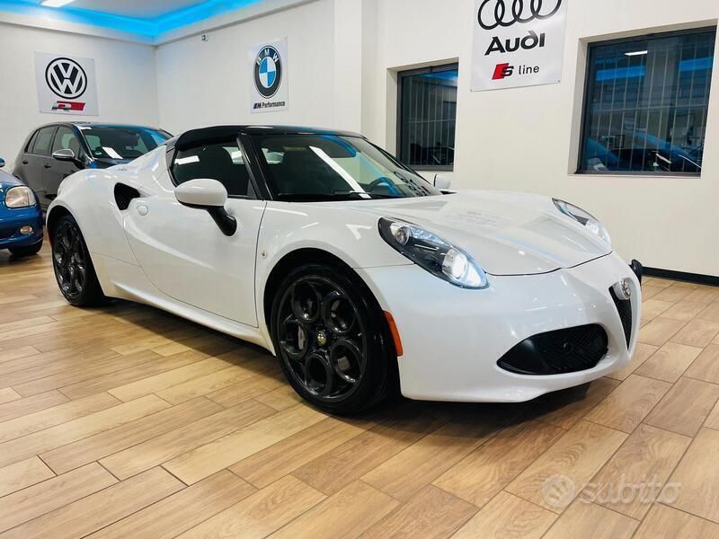 Usata Alfa Romeo 4C 240 CV (176 kW) 2016 Bianco Cabrio
