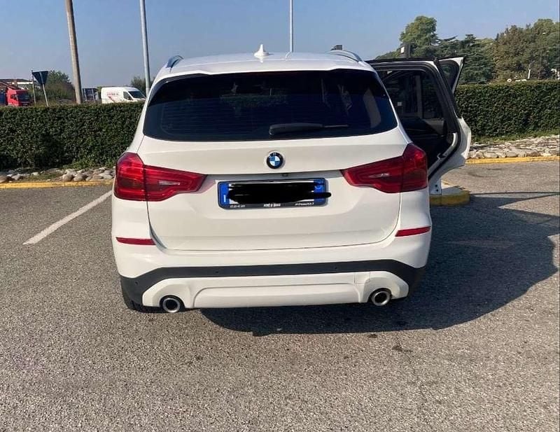 Usata BMW X3 Efficient Dynamics 190 CV (139 kW) 2019 Bianco SUV