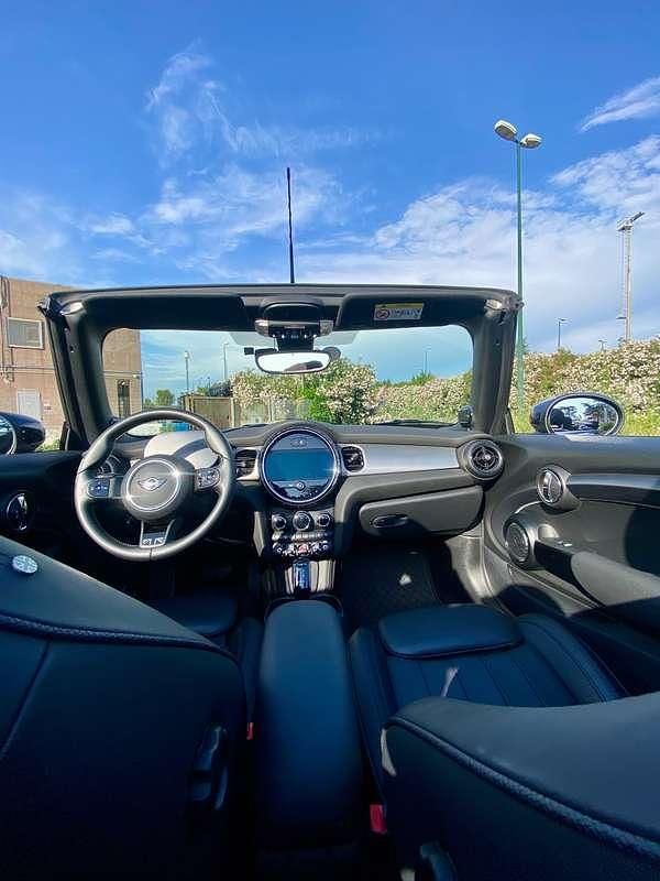 Usata Mini Cooper Cabriolet 136 CV (100 kW) 2022 Blu/azzurro Cabrio