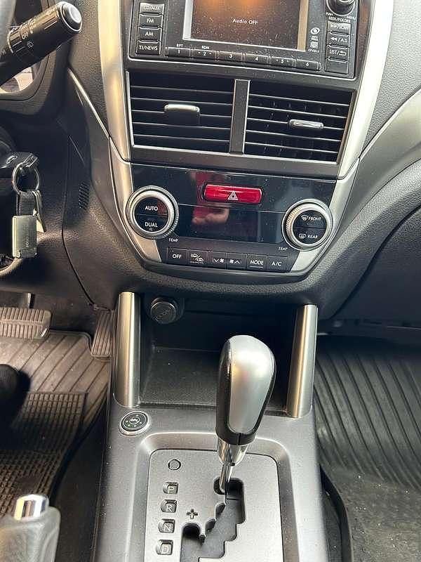 Usata Subaru Forester 150 CV (110 kW) 2012 Argento SUV