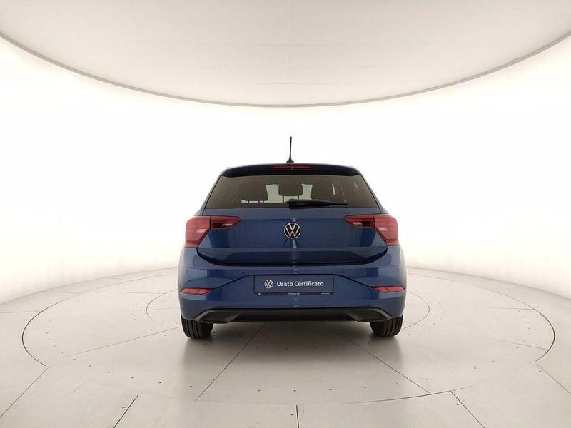 Usata VW Polo Life 80 CV (58 kW) 2023 Reef blue metallizzato Utilitaria