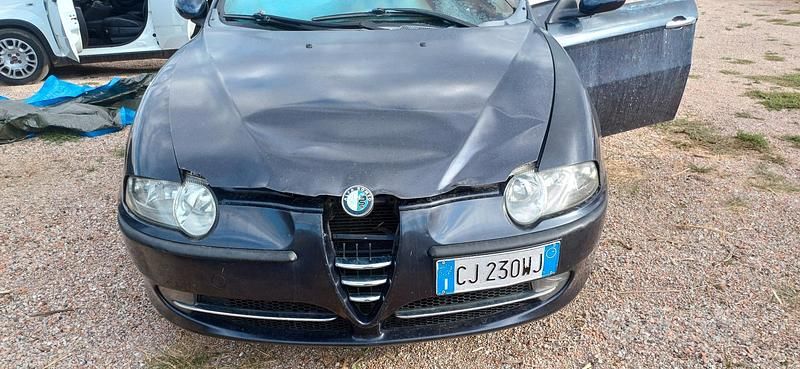 Blu Usata 2003 Alfa Romeo 147 Due volumi | 750 € (Ottimo prezzo) - Immagine 1/4