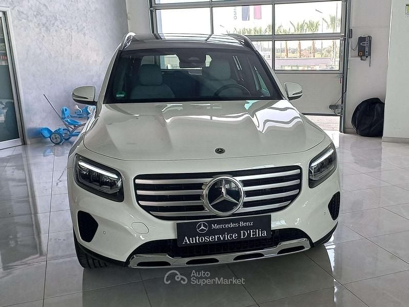 Usata Mercedes GLB200 Advanced 150 CV (110 kW) 2024 Bianco SUV