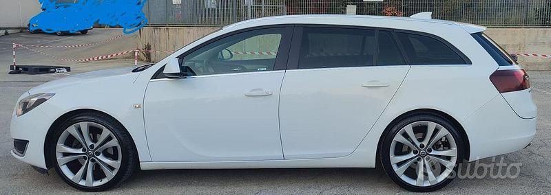 Usata Opel Insignia 2016 Bianco Station wagon