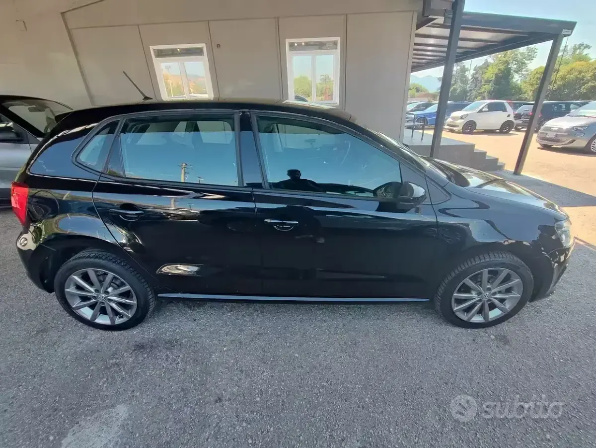 Usata VW Polo Comfortline 90 CV (66 kW) 2017 Bianco Berlina