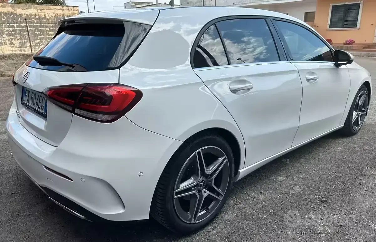 Usata Mercedes A180 Executive 116 CV (85 kW) 2019 Bianco Berlina