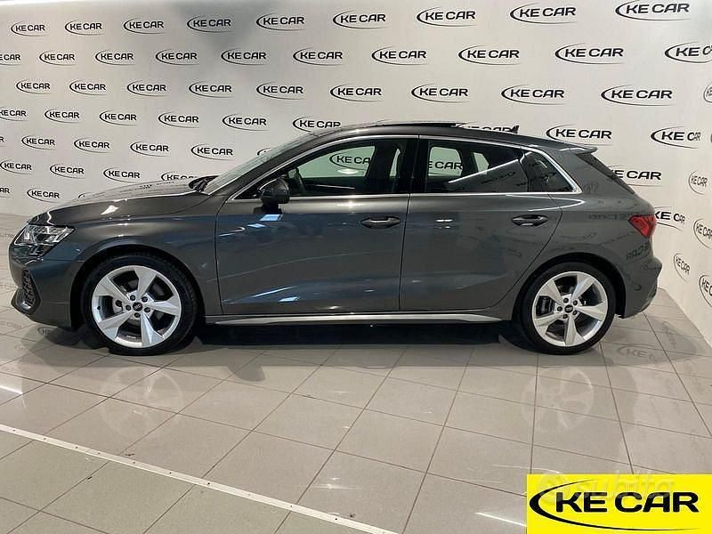 Usata Audi A3 S-Line 150 CV (110 kW) 2024 Grigio Berlina