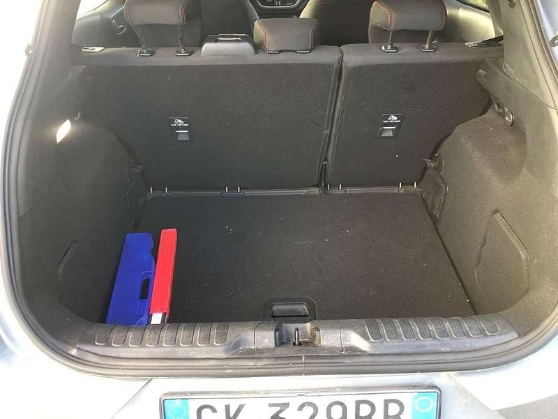 Usata Ford Puma 125 CV (91 kW) 2022 Argento SUV