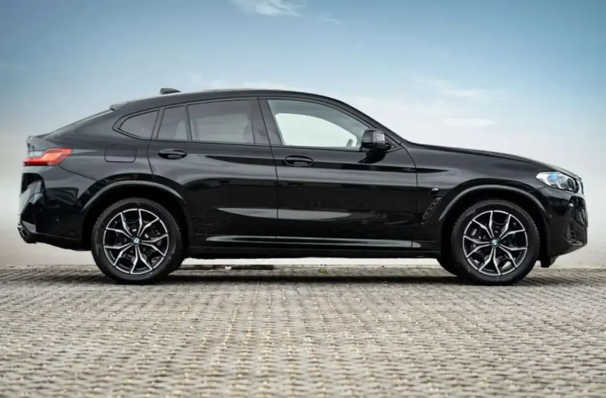Usata BMW X4 M Sport 286 CV (210 kW) 2025 Nero SUV