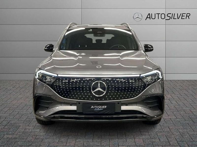 Usata Mercedes EQB300 Advanced Plus 167 kW (228 CV) 2024 Grigio montagna / metallizzato SUV