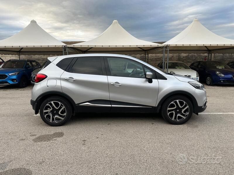 Usata Renault Captur 90 CV (66 kW) 2014 Other SUV